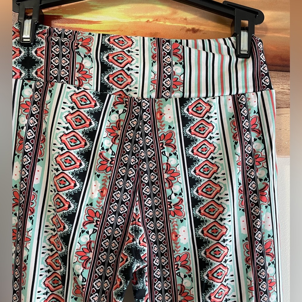 Lularoe one size leggings striped boho coral mint nwt